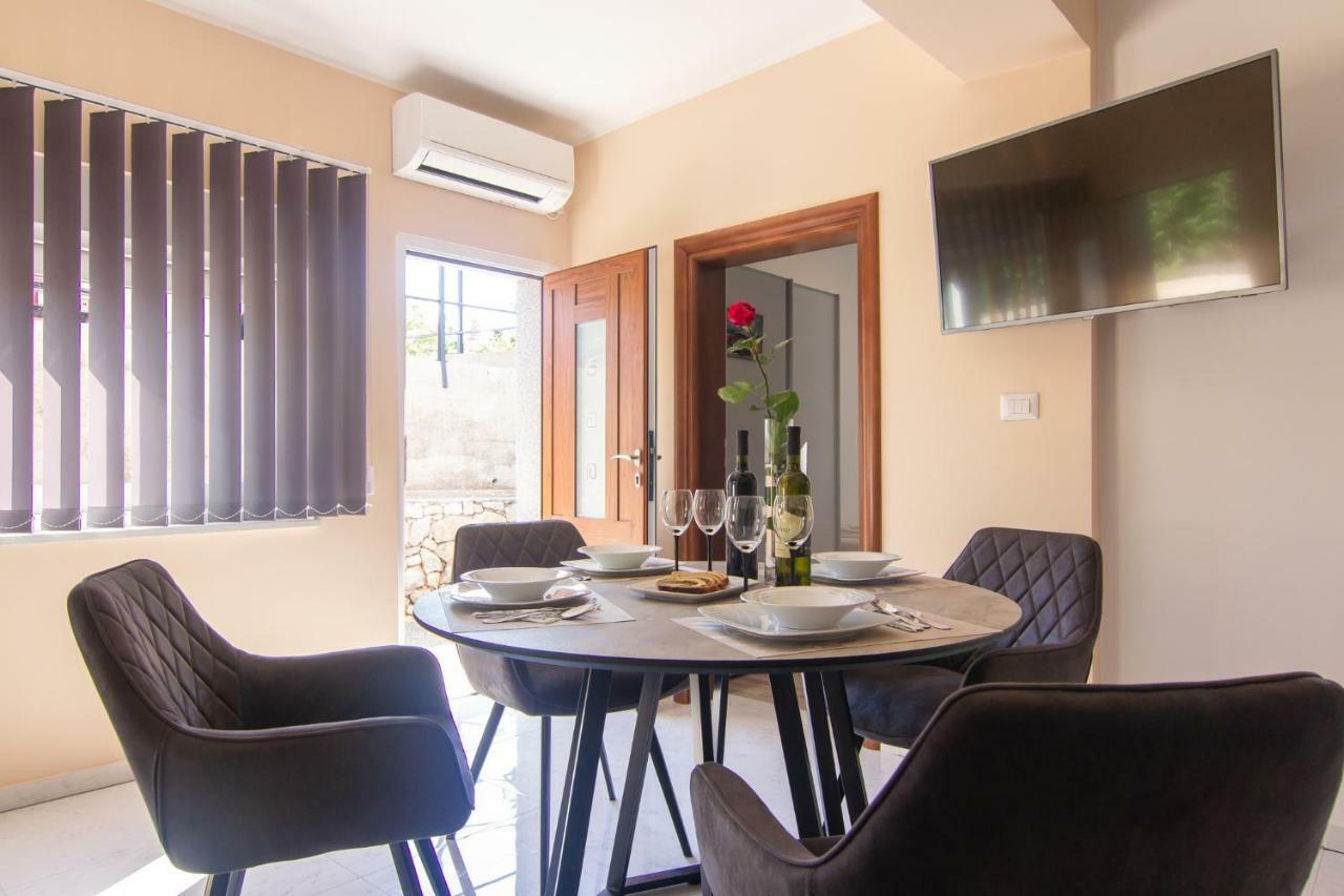 Apartments Edi & Tea Малинска Экстерьер фото