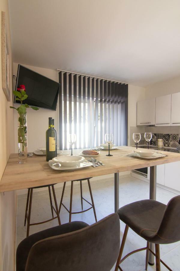 Apartments Edi & Tea Малинска Экстерьер фото