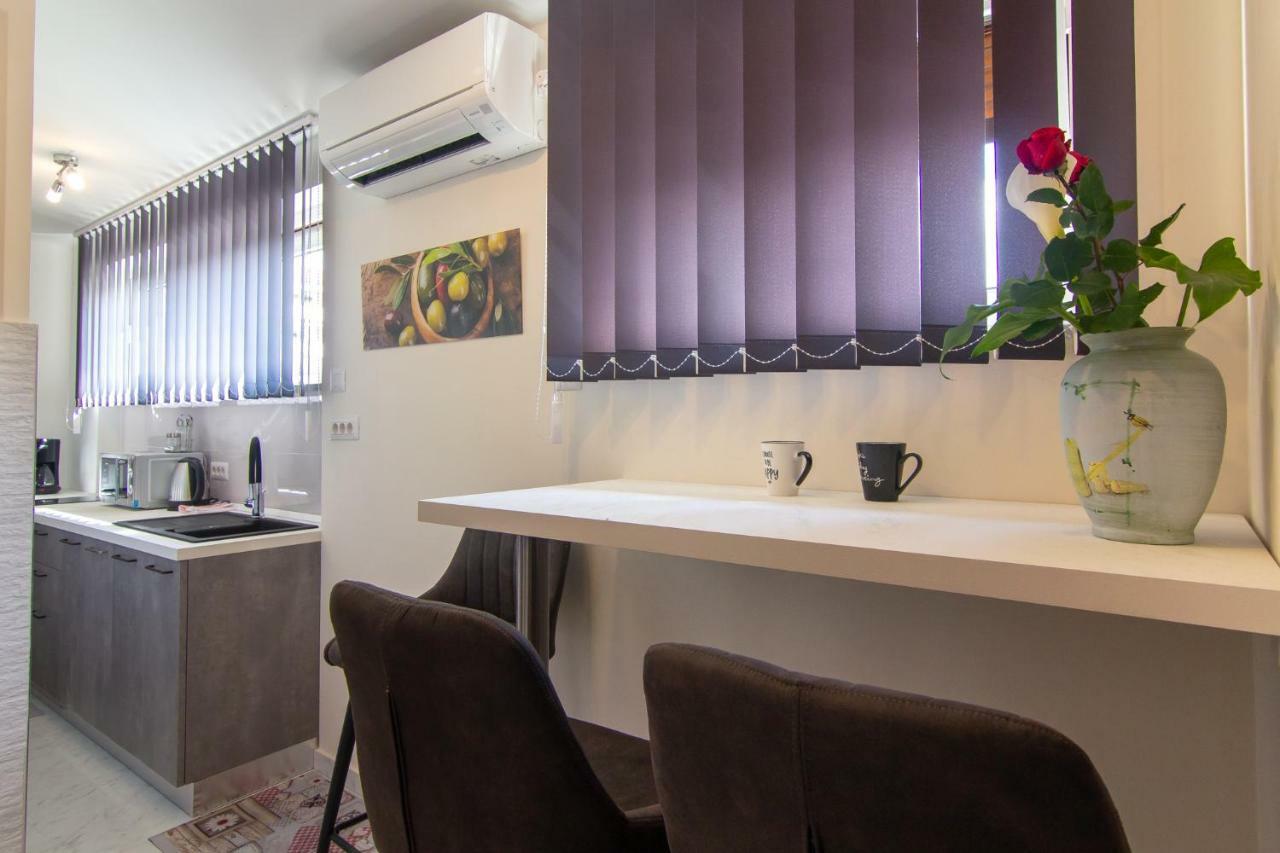 Apartments Edi & Tea Малинска Экстерьер фото