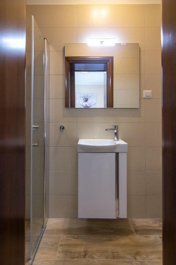 Apartments Edi & Tea Малинска Экстерьер фото